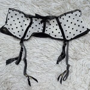 VS Vintage-Inspired Black & White Polka Dot Garter Belt with Adjustable Straps